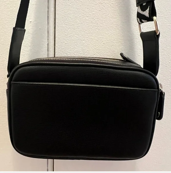 Karl Lagerfeld Black Crossbody Bag - Picture 3 of 5